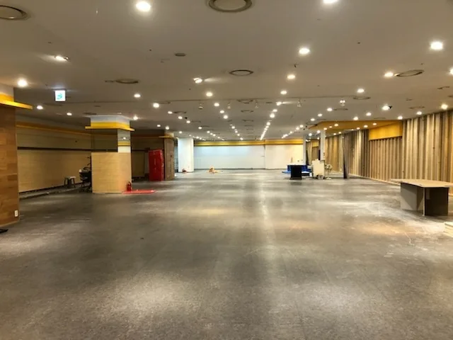 서울 마리오아울렛 철거 현장 시공 사진 3