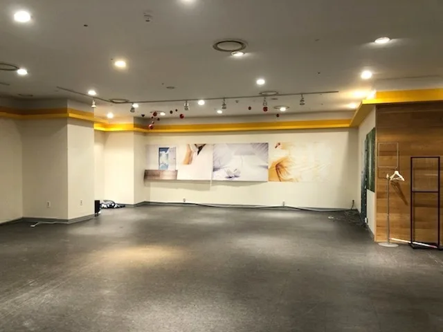 서울 마리오아울렛 철거 현장 시공 사진 2